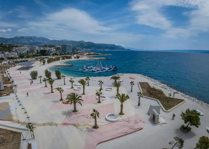 Neda * Split
